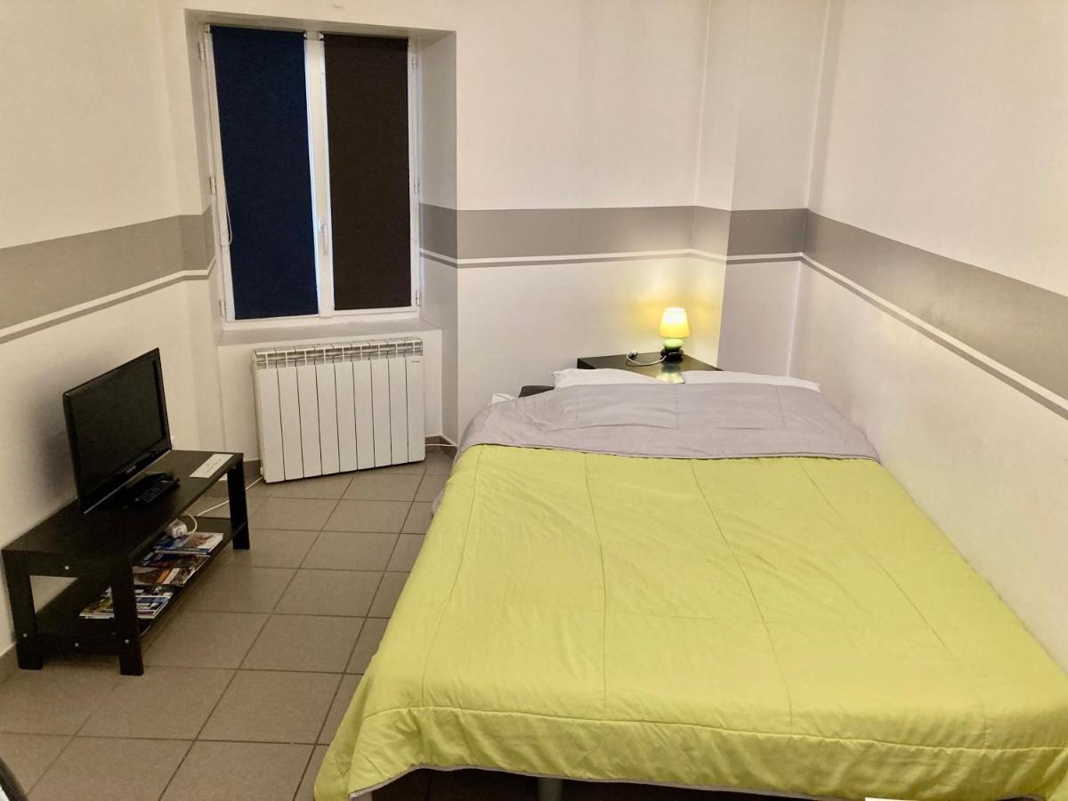 Le Puy-en-Velay Charmant Studio Centre Ville מראה חיצוני תמונה