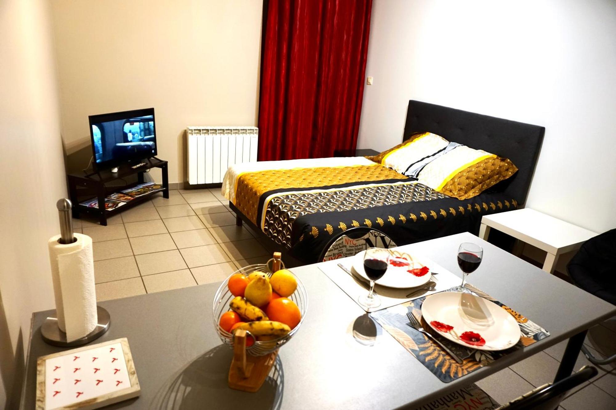 Le Puy-en-Velay Charmant Studio Centre Ville מראה חיצוני תמונה